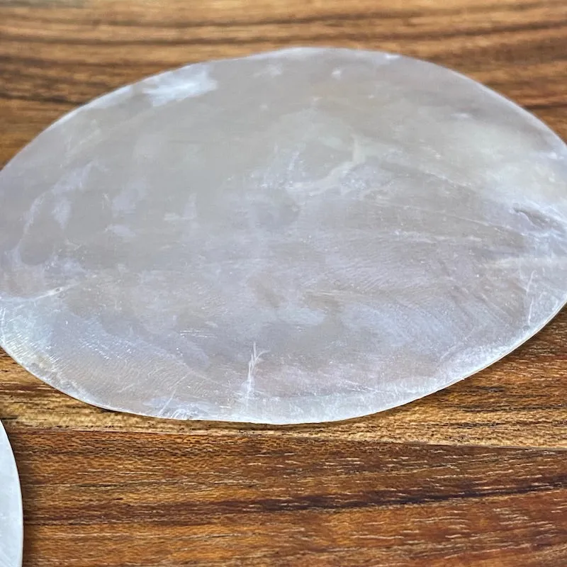 1-hole 8cm Capiz Shells (50) - White