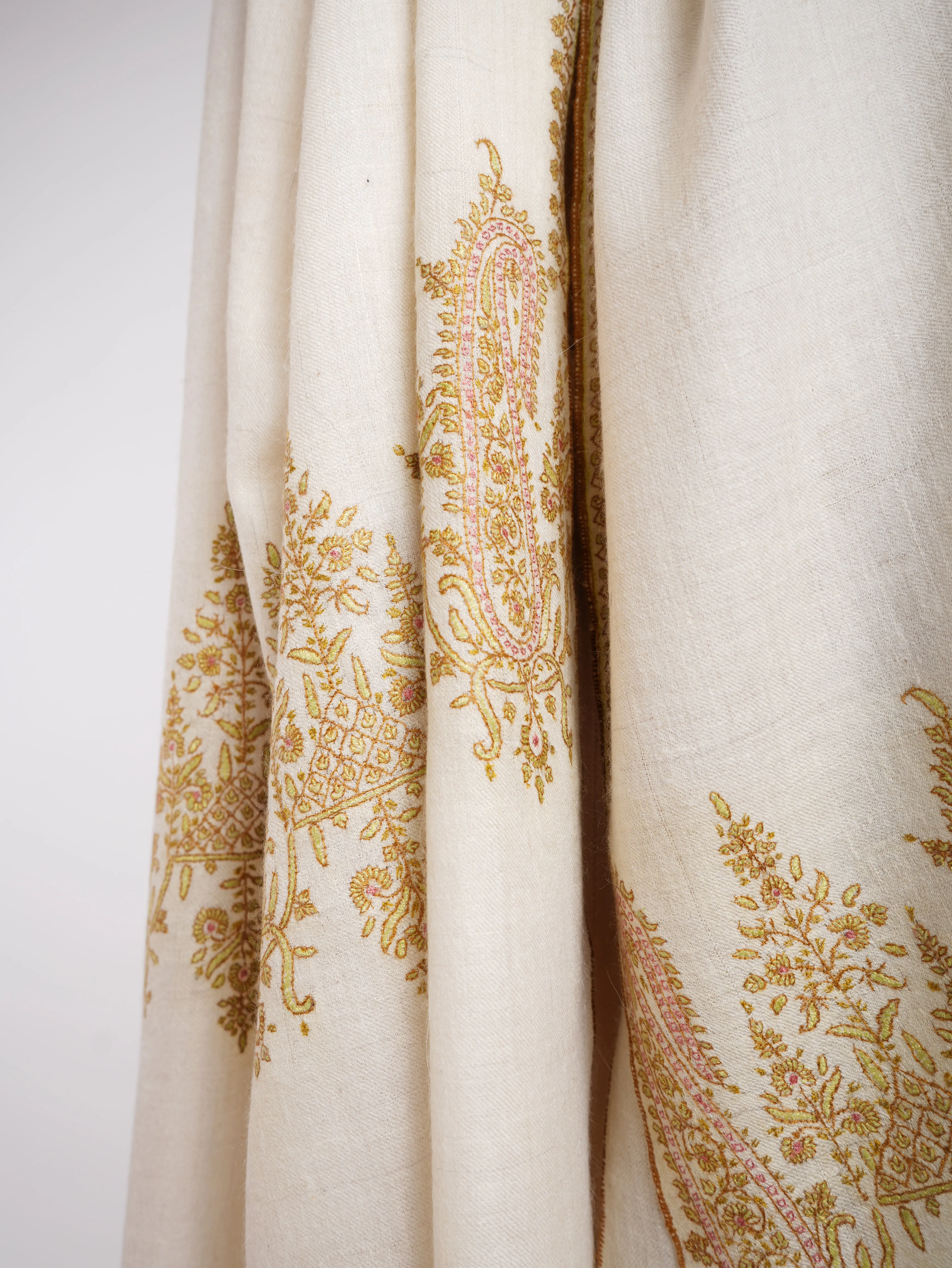 Sozni Embroidery Ivory Handmade Pashmina Stole