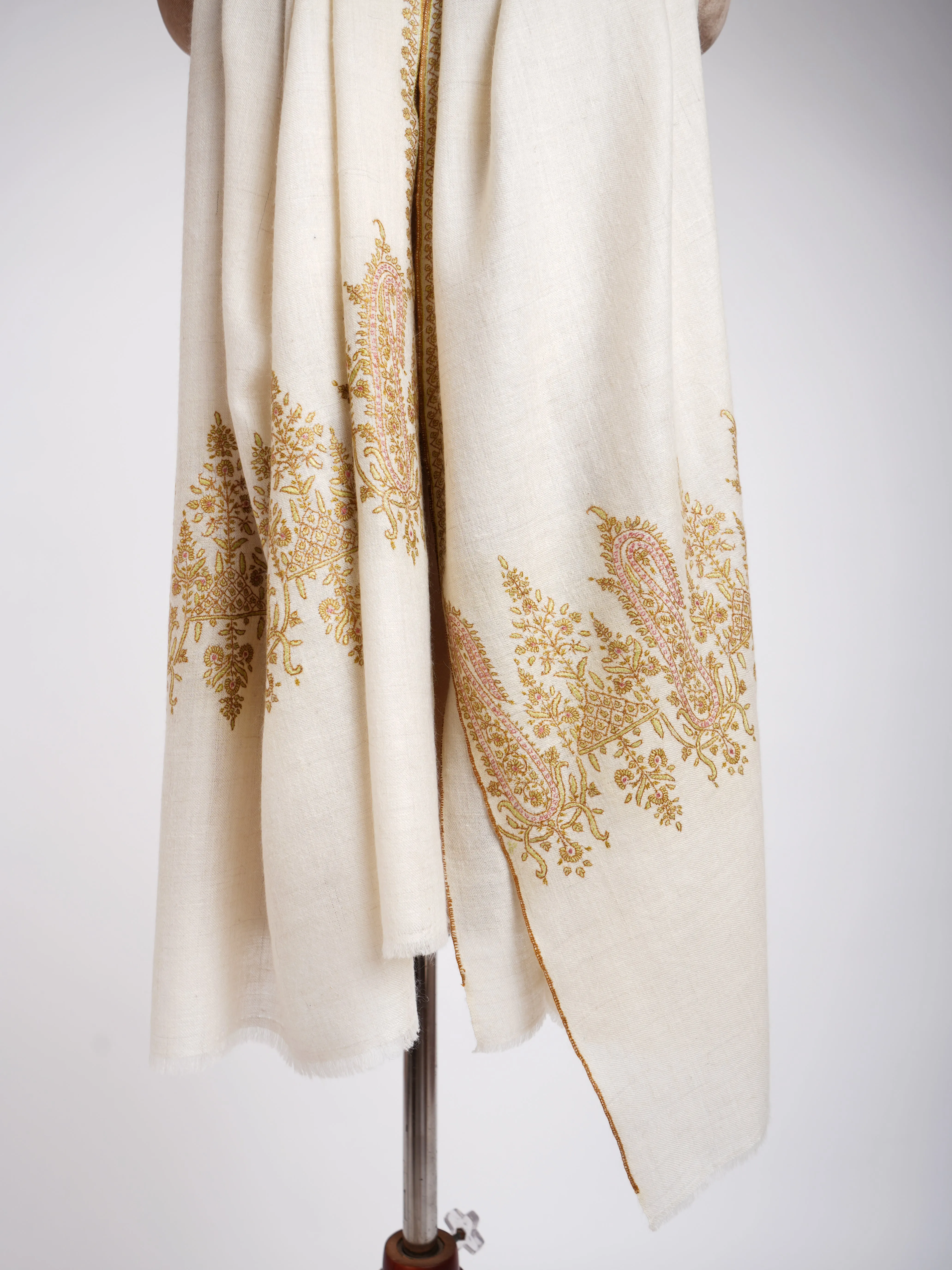 Sozni Embroidery Ivory Handmade Pashmina Stole