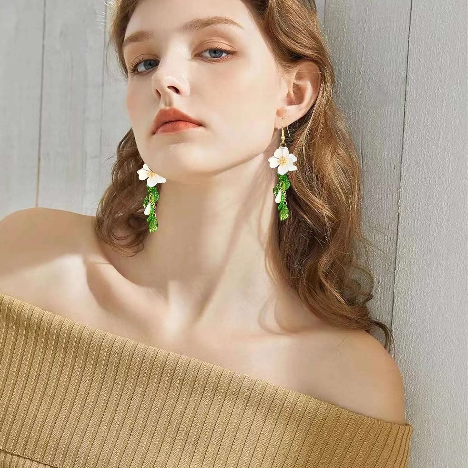 Summer Beach Flower Tassel Earrings for Women Boho Long Flower Dangle Floral Petals Drop Earring for Statement Vacation With Green Leaf